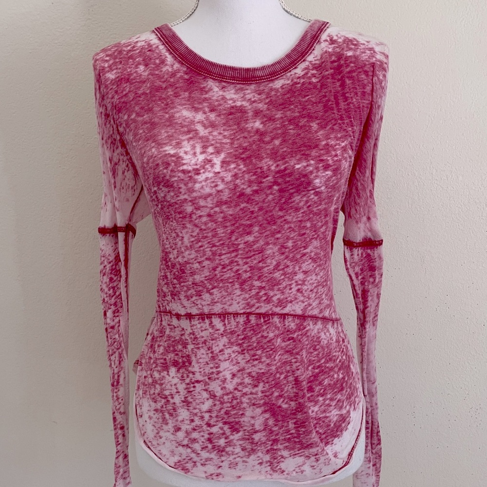 NWOT ABLE TOP - Picture 1 of 8